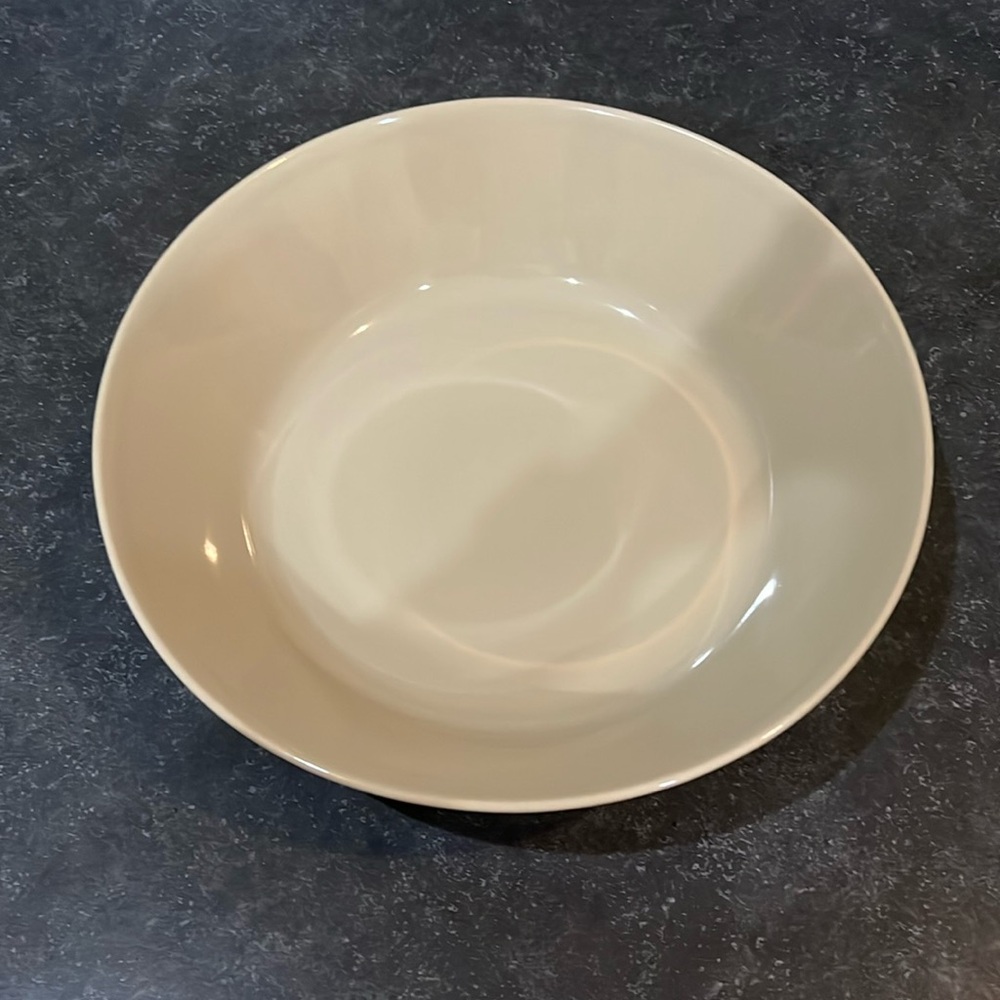 The Pampered Chef’s Large glazed stone serving bowl